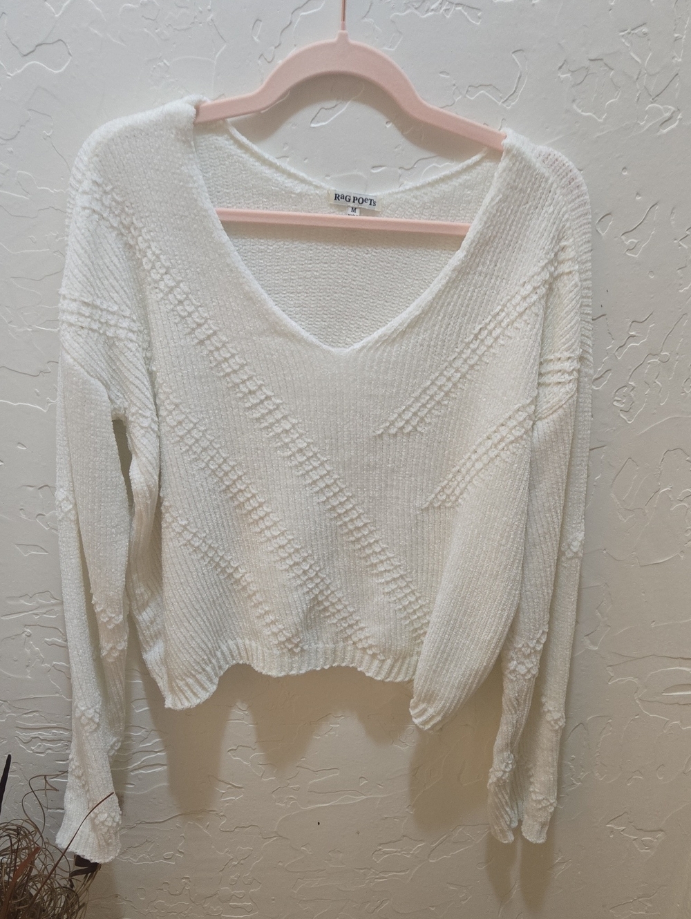 Rag Poets Cream V-Neck Textured Chenille Cropped Knit Sweater